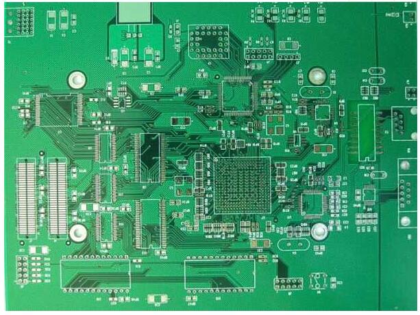 PCB多層線路板內(nèi)層線路的制作知識(shí)介紹